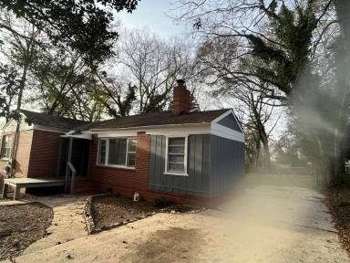 Main picture of 27 Esquiline Dr