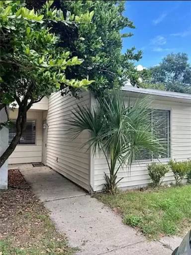 Main picture of 2858 SW 39th Ave