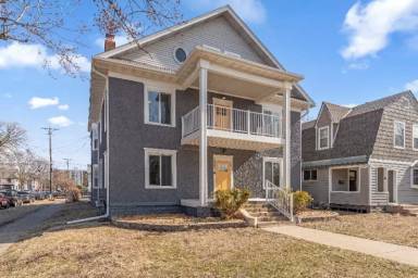Main picture of 1201 7th St SE