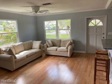 Main picture of 945 Cypress Ave