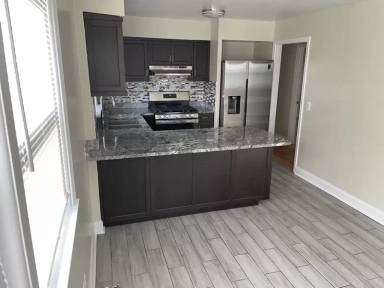 Main picture of 2119 N Mason Ave