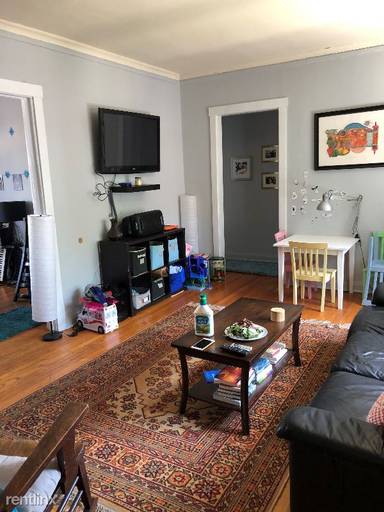 Main picture of 1344 W Hood Ave