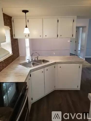 Main picture of 6173 Pine Rd