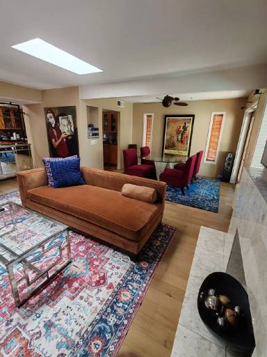Main picture of 7710 N 17th Pl
