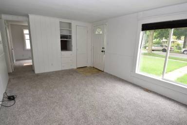 Main picture of 929 Beale St