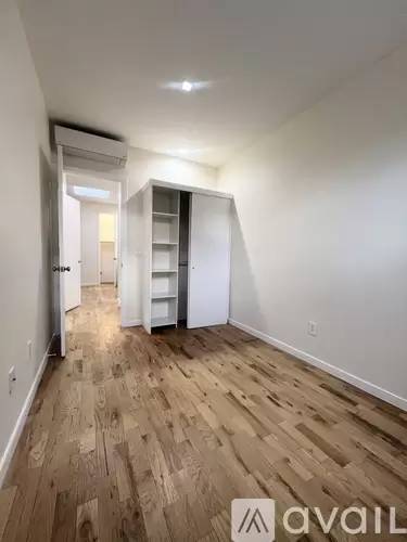 Main picture of 970 Rogers Ave
