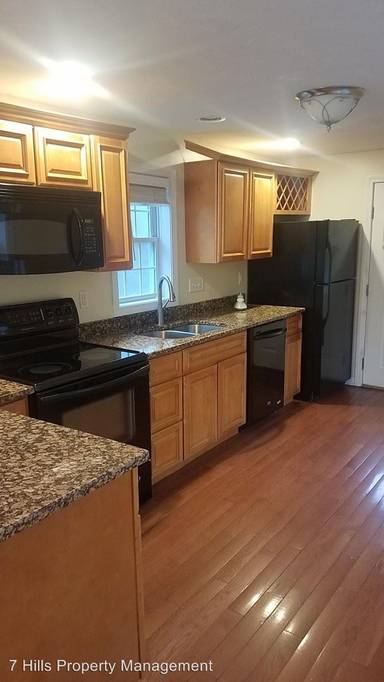 Main picture of 44 Everett Ave