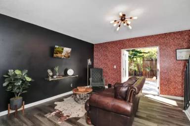 Main picture of 2766 62nd Ave N