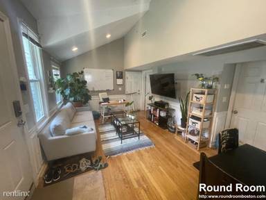 Main picture of 89 Spring St