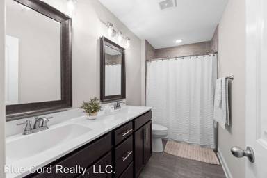 Main picture of 515 Sourwood Dr