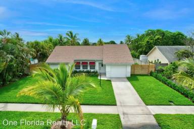 Main picture of 2871 Cormorant Rd