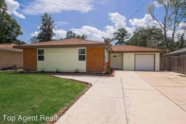 Main picture of 227 Cardinal Dr