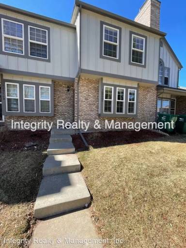 Main picture of 16956 E Piedmont Dr