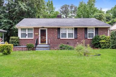 Main picture of 2308 Manse St