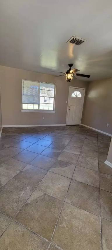 Main picture of 2609 Wisteria St