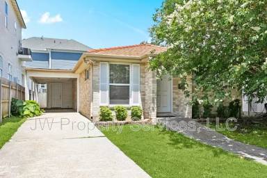 Main picture of 6528 Center St