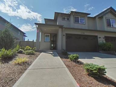 Main picture of 1178 SW Sylvia St