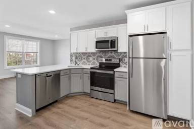 Main picture of 101 California Ave