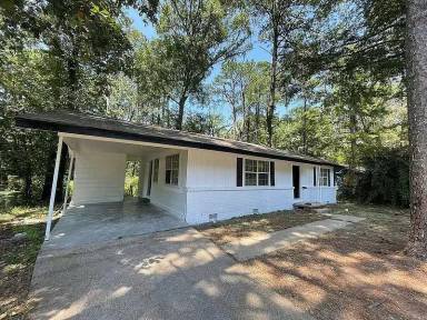 Main picture of 2917 Tara Rd