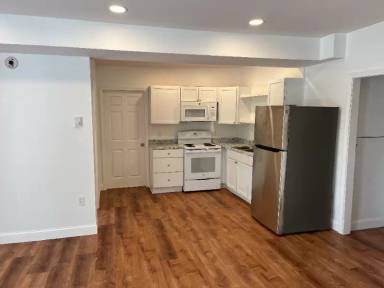 Main picture of 21 Roberts St