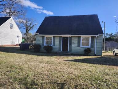 Main picture of 1018 Charles St