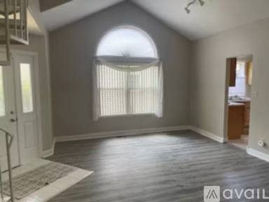Main picture of 1702 Beech Dr