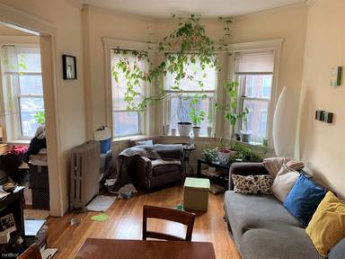 Main picture of 120 Peterborough St
