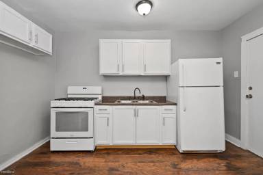 Main picture of 72nd/Michigan Apartments