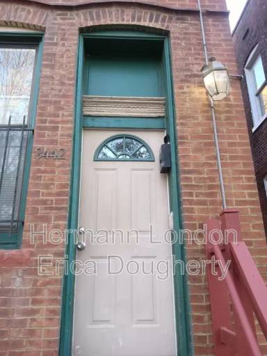 Main picture of 3442 S Jefferson Ave