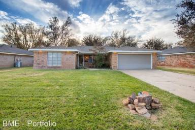 Main picture of 3726 Langtry Dr