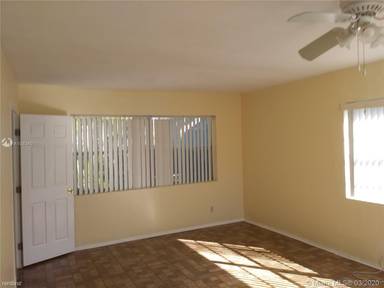Main picture of 2219 Garfield St
