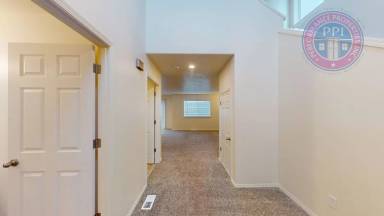 Main picture of 19051 Wellesley Ave