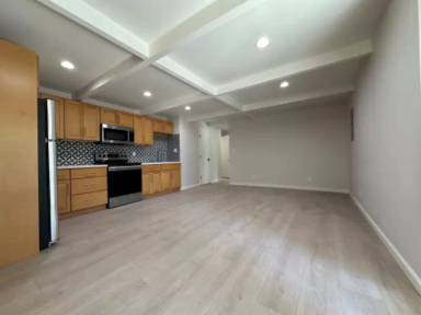 Main picture of 118 C St