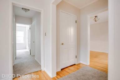 Main picture of 1018 N Croft Ave