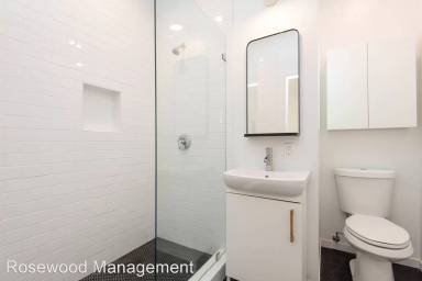 Main picture of 3700 W Sunset Blvd