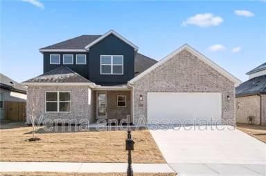 Main picture of 1051 Whistler St