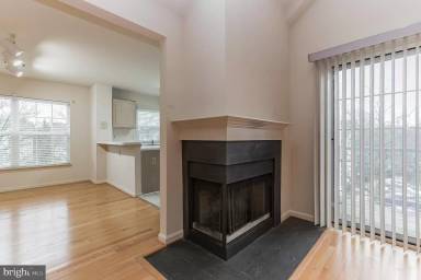 Main picture of 164 Kendrick Pl