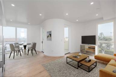 Main picture of 3844 W 27th St