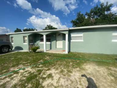 Main picture of 811 Experiment Station Rd