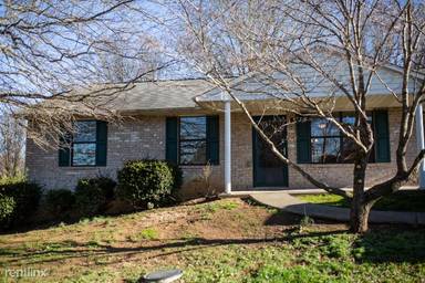 Main picture of 7244 Sorrenta Rd