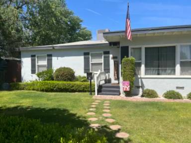 Main picture of 527 Beech St