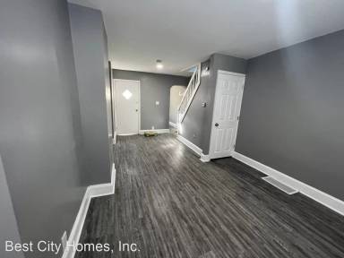 Main picture of 1844 Memphis St