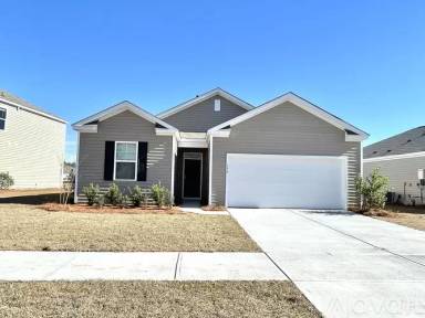 Main picture of 177 Oakwood Blvd