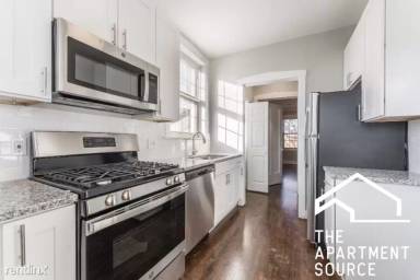 Main picture of 6458 N Greenview Ave