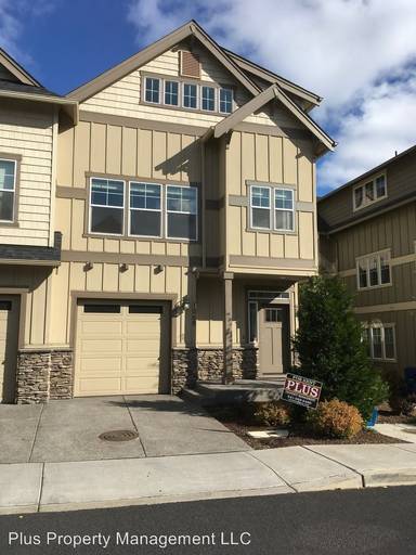 Main picture of 1036 SE Leonel Ln