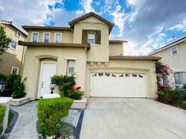 Main picture of 3663 Wodzienski Dr