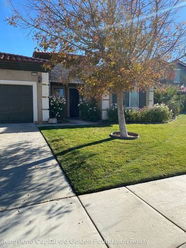 Main picture of 36426 Reflection Way