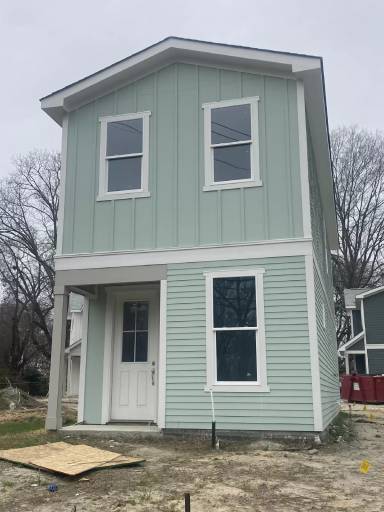 Main picture of 322 Spring St