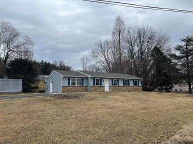 Main picture of 161 Herrville Rd
