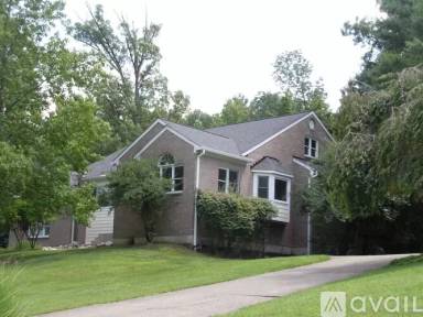 Main picture of 8543 Woods Pt